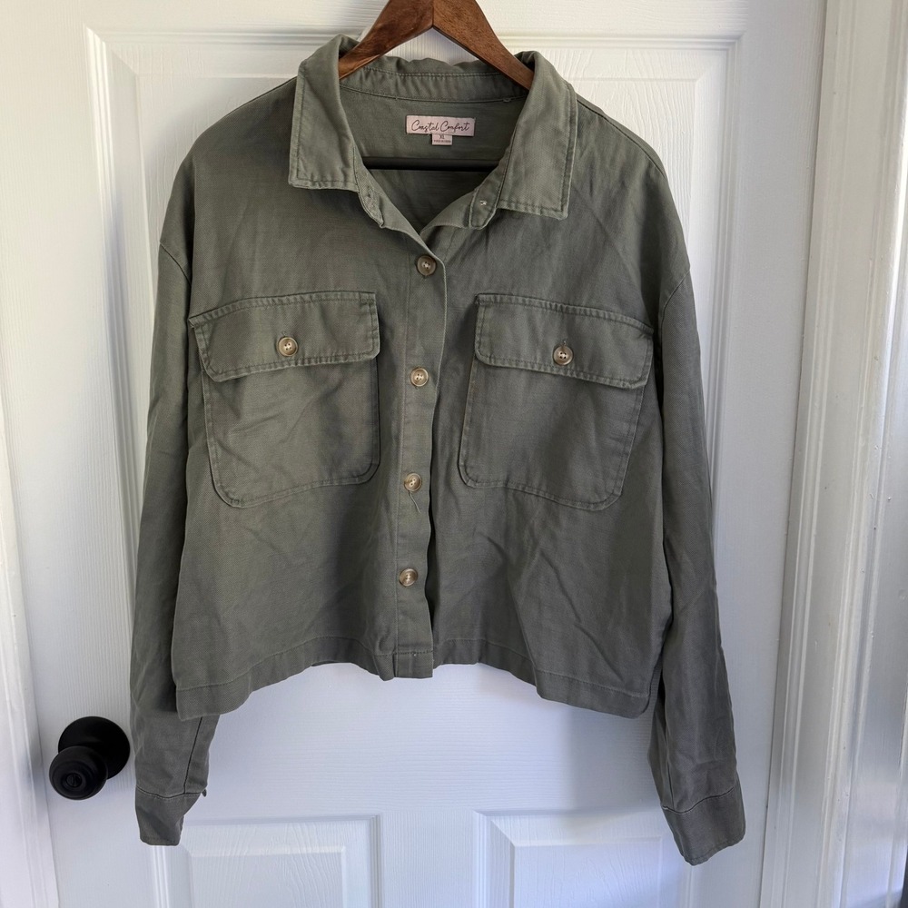 Coastal Comfort Womens XL Olive Green Utility Shacket Cropped Button Up Jacket